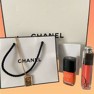 Start 2006 with Chanel and Dior